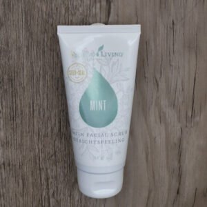 Satin Facial Scrub Mint